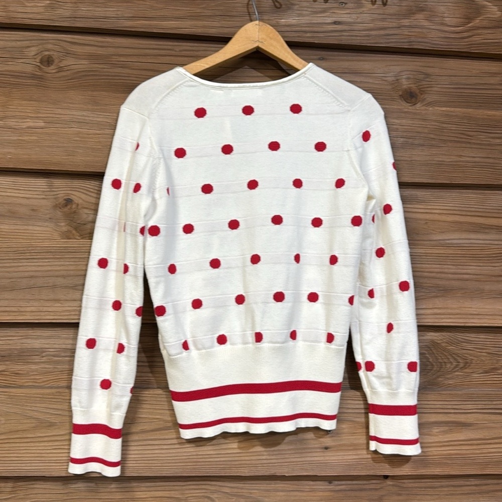 Ladies Sweater - Picture 2 of 8